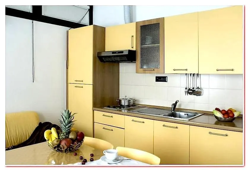 Casa Temporanea Aparthotel Bologna